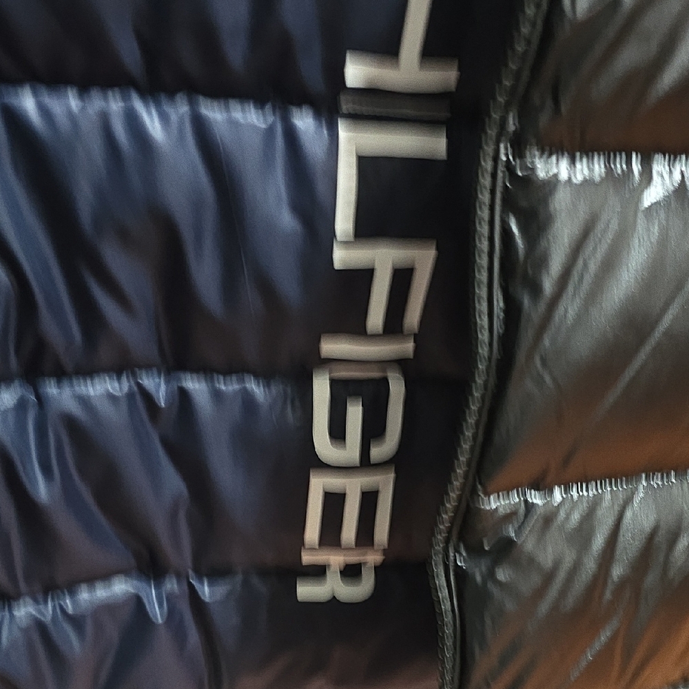 Tommy Hilfiger Shiny Black Puffer Jacket - Picture 6 of 7
